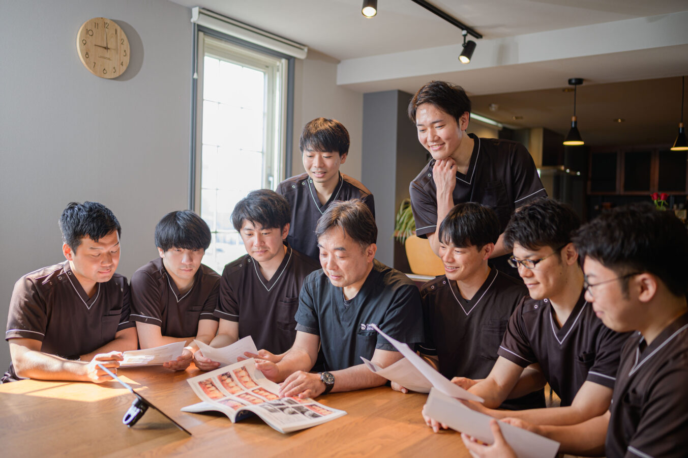 カナザキ歯科勉強風景